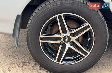 Седан Mitsubishi Lancer 2004 в 