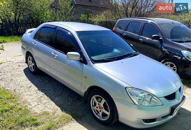 Mitsubishi Lancer 2004