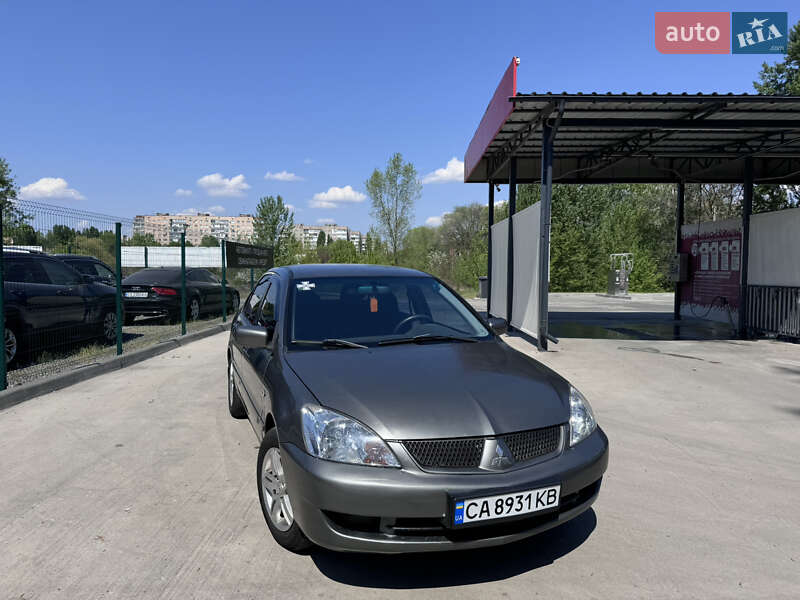 Седан Mitsubishi Lancer 2006 в Черкассах