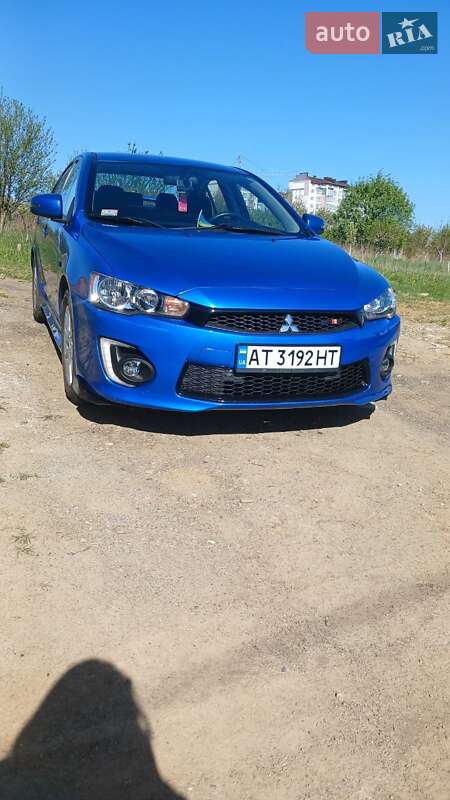 Седан Mitsubishi Lancer 2015 в Івано-Франківську