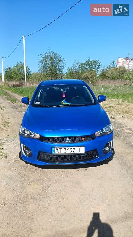 Mitsubishi Lancer 2015