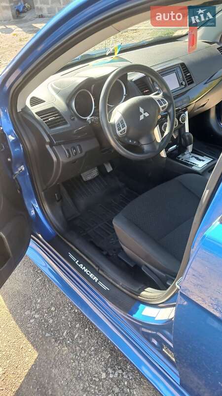 Седан Mitsubishi Lancer 2015 в Івано-Франківську