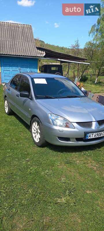 Седан Mitsubishi Lancer 2004 в Яремчі