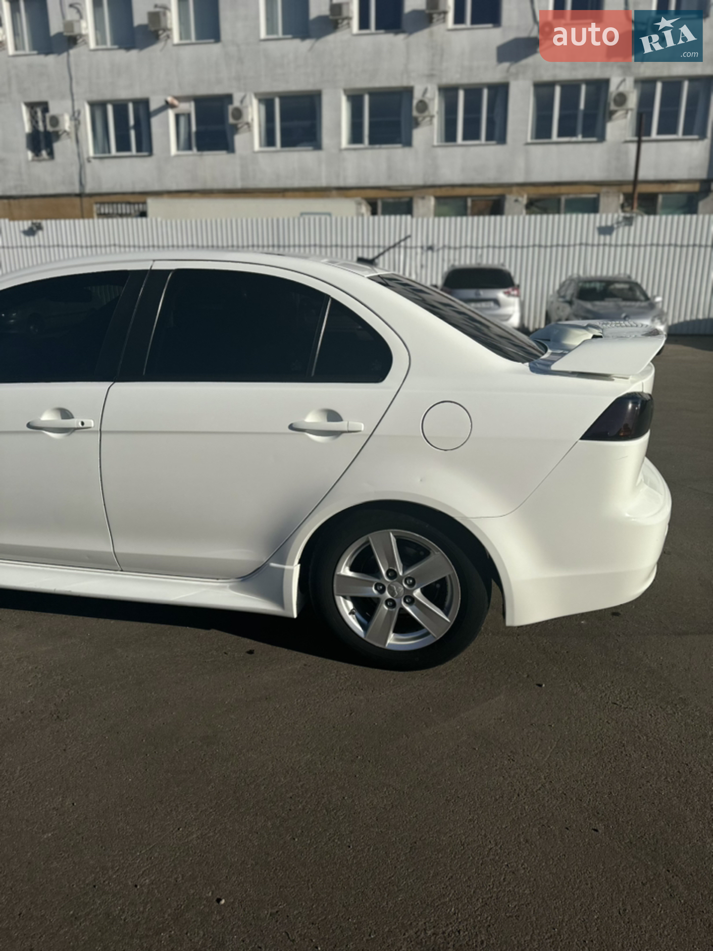 2014 Mitsubishi Lancer - мініатюра 9