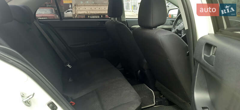 Седан Mitsubishi Lancer 2014 в Киеве