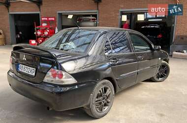 Седан Mitsubishi Lancer 2004 в 