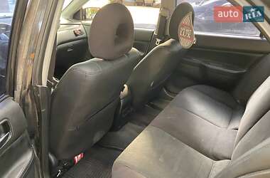 Седан Mitsubishi Lancer 2004 в 