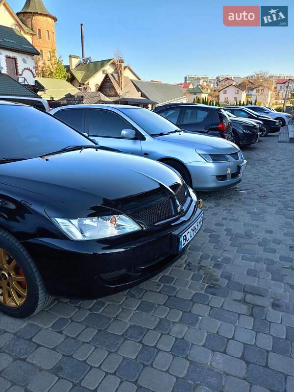 Седан Mitsubishi Lancer 2008 в Львові