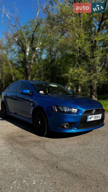 Хэтчбек Mitsubishi Lancer 2008 в 