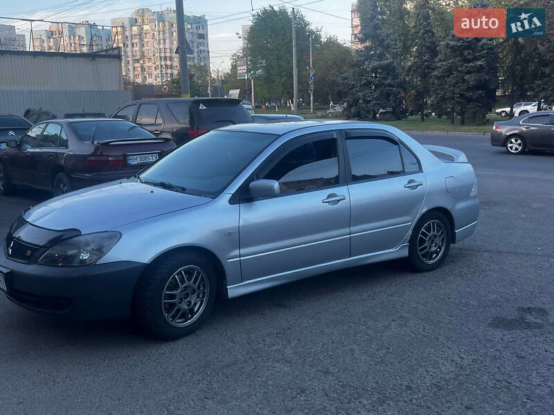 Седан Mitsubishi Lancer 2006 в Одесі