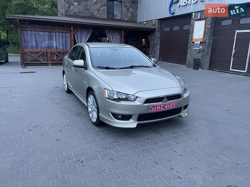 Седан Mitsubishi Lancer 2008 в Луцьку