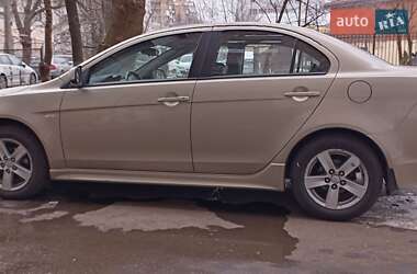 Седан Mitsubishi Lancer 2012 в Киеве