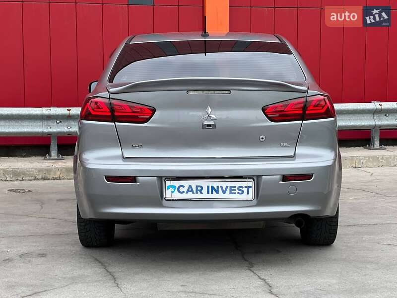 Седан Mitsubishi Lancer 2016 в Киеве