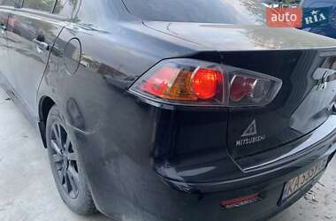 Седан Mitsubishi Lancer 2015 в 