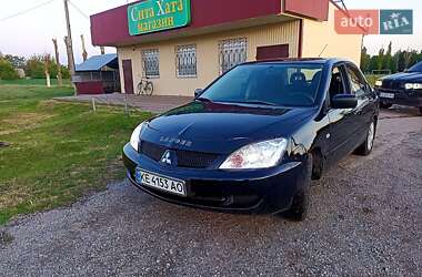 Седан Mitsubishi Lancer 2006 в Магдалиновке