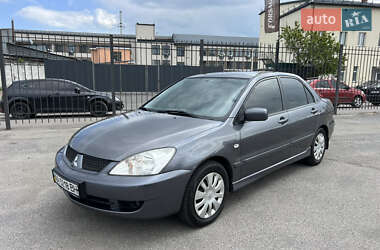Седан Mitsubishi Lancer 2006 в Киеве