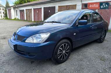 Седан Mitsubishi Lancer 2006 в Чернівцях