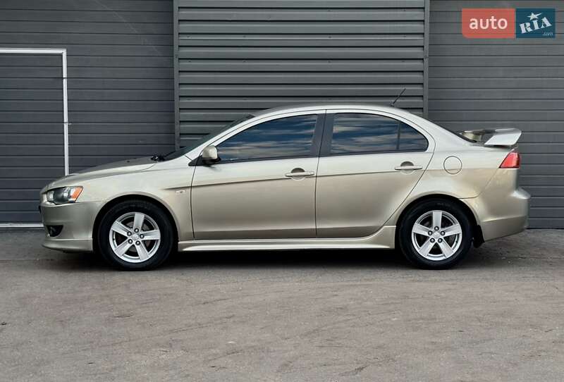 Седан Mitsubishi Lancer 2007 в Києві