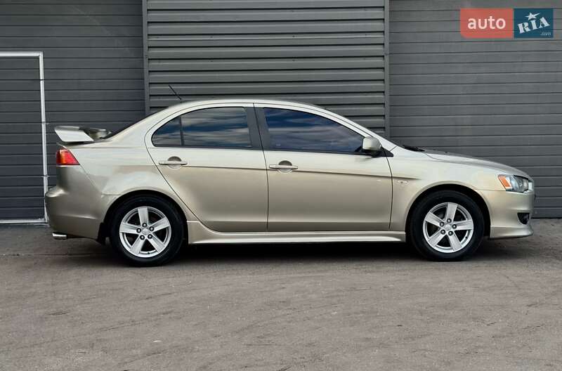 Седан Mitsubishi Lancer 2007 в Києві