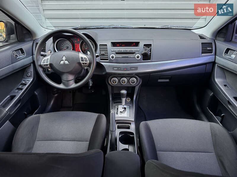 Седан Mitsubishi Lancer 2007 в Києві