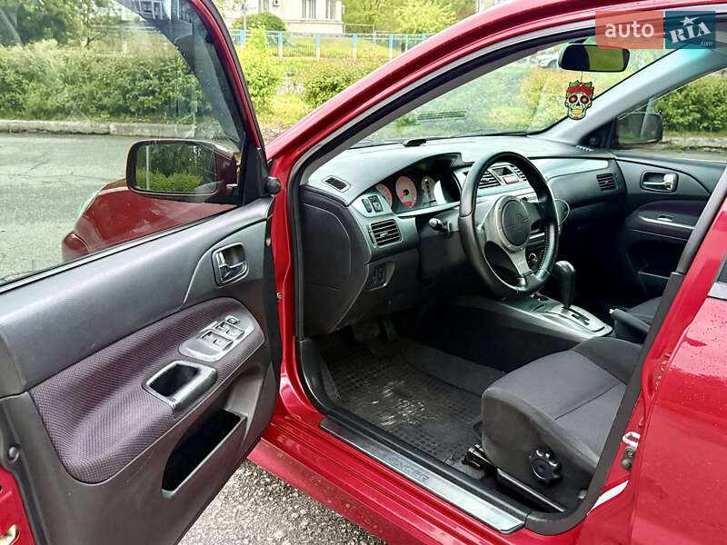 Седан Mitsubishi Lancer 2007 в Киеве