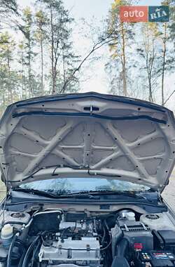 Седан Mitsubishi Lancer 2004 в 
