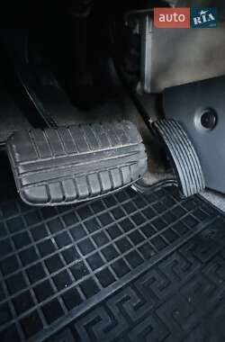 Седан Mitsubishi Lancer 2004 в 