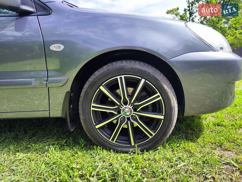 Седан Mitsubishi Lancer 2007 в Харькове