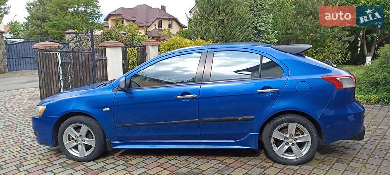 Хэтчбек Mitsubishi Lancer 2008 в 