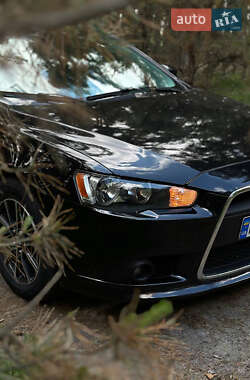 Седан Mitsubishi Lancer 2016 в 