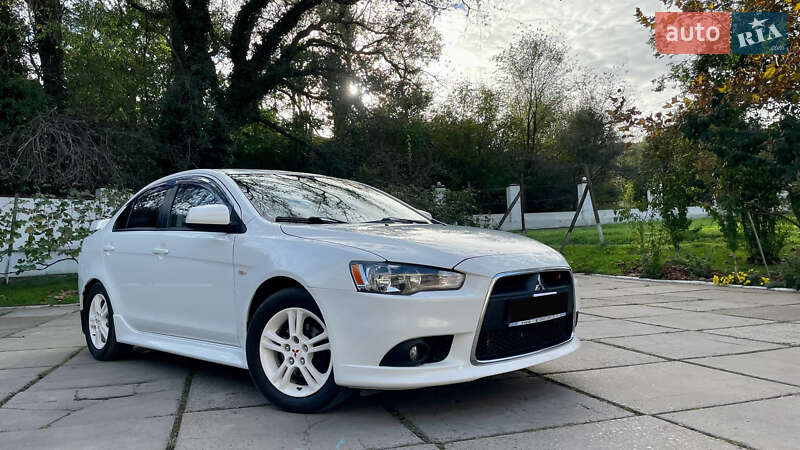 Mitsubishi Lancer 2011