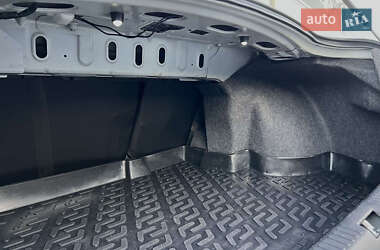 Седан Mitsubishi Lancer 2011 в 