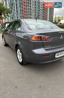 Седан Mitsubishi Lancer 2011 в 