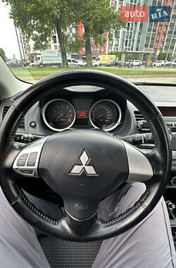 Седан Mitsubishi Lancer 2011 в 
