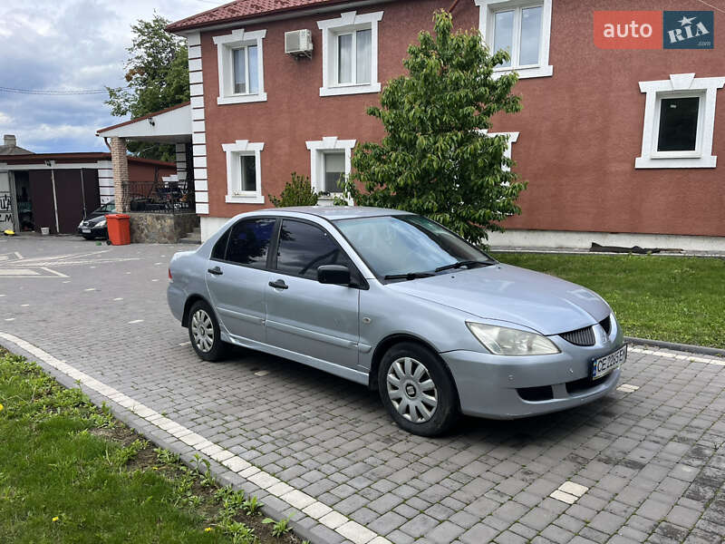 Седан Mitsubishi Lancer 2004 в 