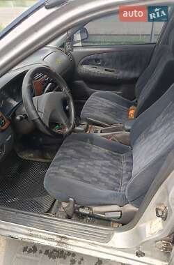 Седан Mitsubishi Lancer 1996 в 