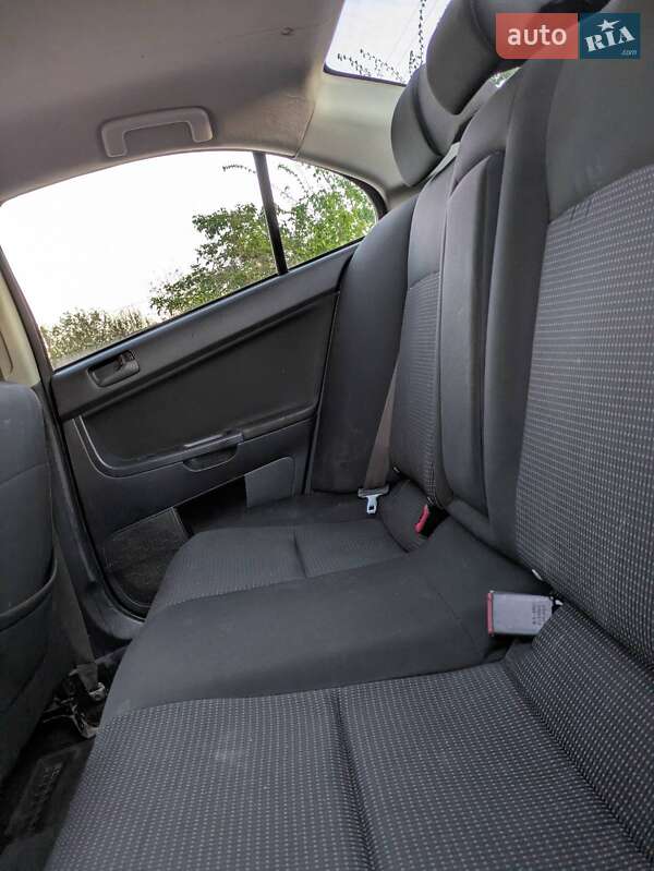Седан Mitsubishi Lancer 2009 в Києві