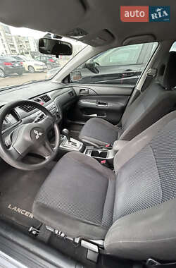Седан Mitsubishi Lancer 2007 в 