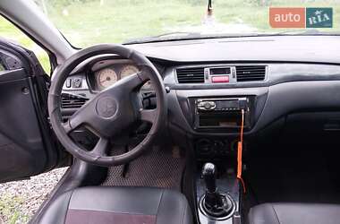 Седан Mitsubishi Lancer 2004 в 