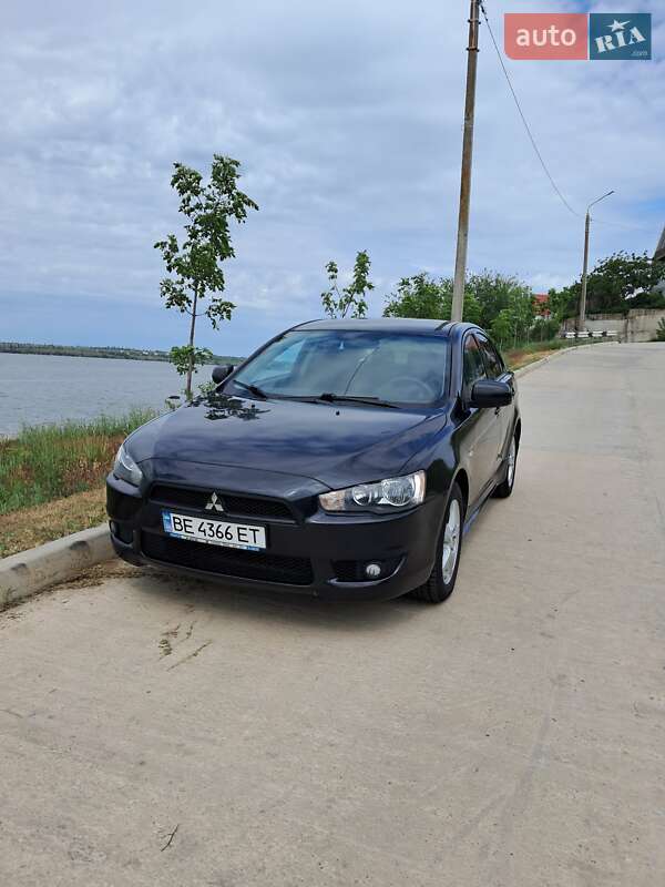 Седан Mitsubishi Lancer 2008 в Николаеве
