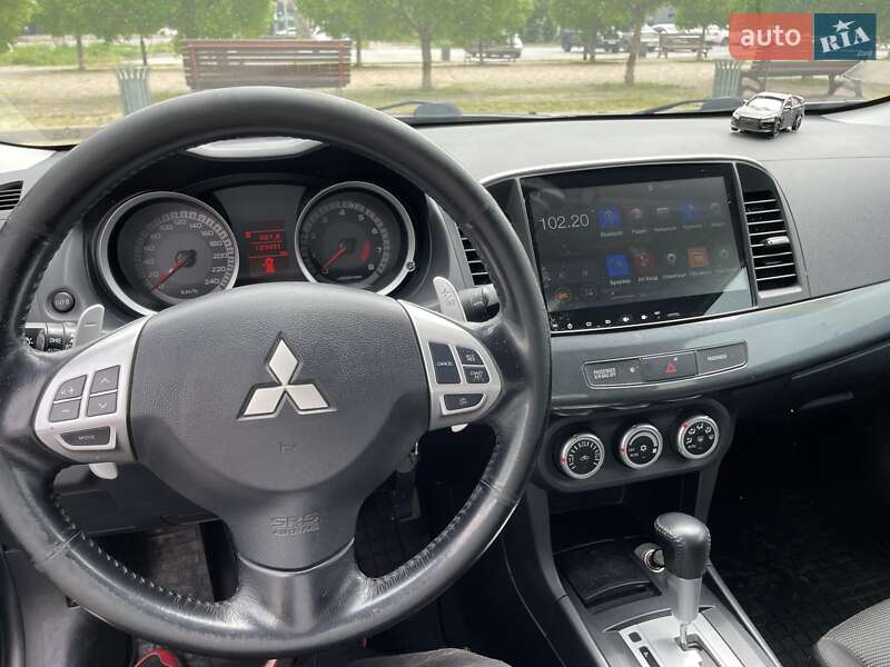 Седан Mitsubishi Lancer 2008 в Запорожье
