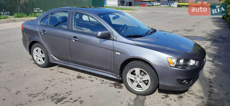 Седан Mitsubishi Lancer 2007 в Софиевской Борщаговке