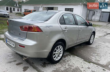 Седан Mitsubishi Lancer 2013 в 