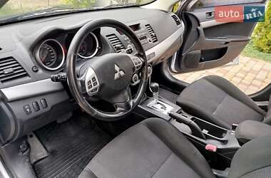 Хетчбек Mitsubishi Lancer 2009 в 