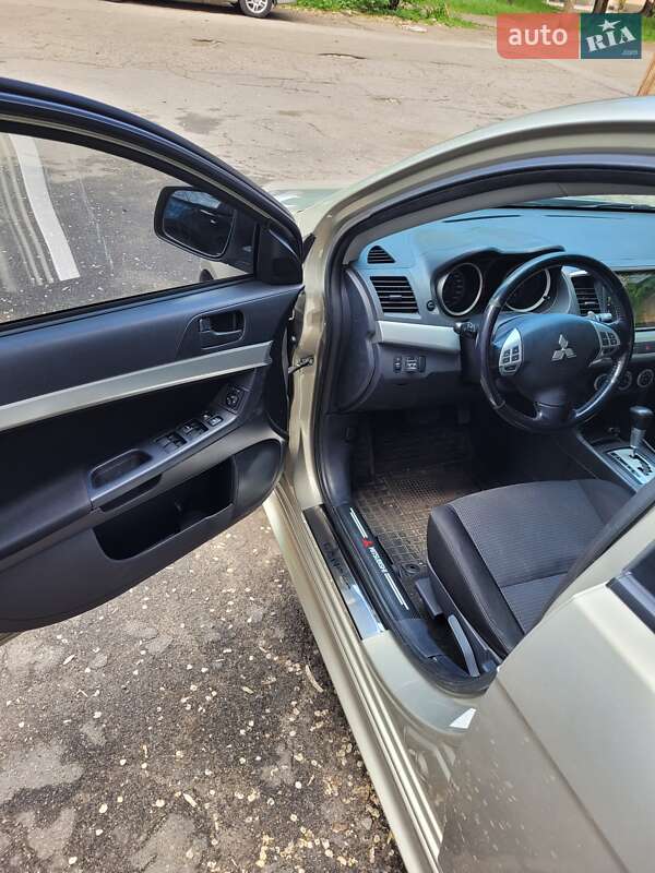 Седан Mitsubishi Lancer 2007 в 