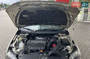 Седан Mitsubishi Lancer 2009 в 