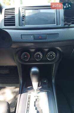 Седан Mitsubishi Lancer 2014 в 