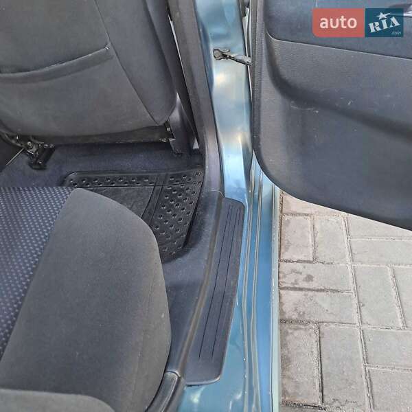 Седан Mitsubishi Lancer 2006 в Запорожье