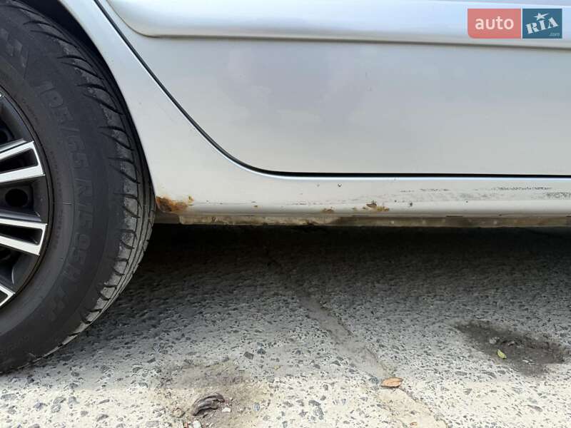 Седан Mitsubishi Lancer 2006 в Львове фото 12 Седан Mitsubishi Lancer 2006 в Львове