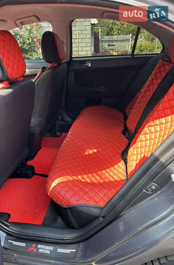 Седан Mitsubishi Lancer 2009 в 